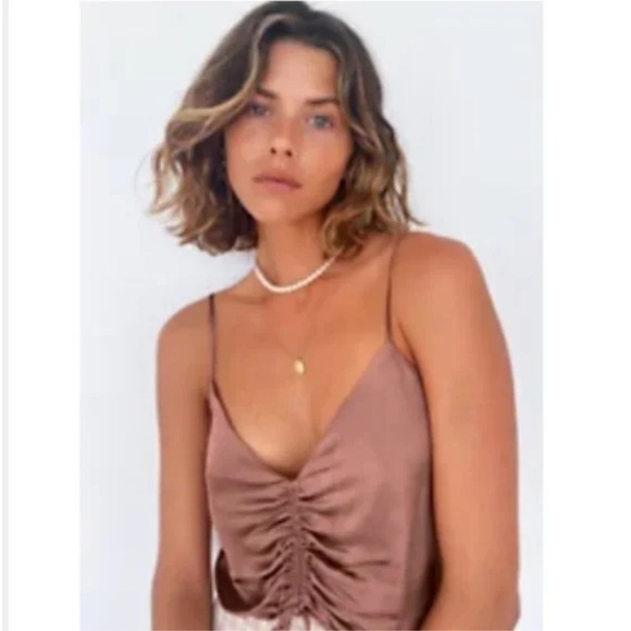 ARITZIA WILFRED VERSO HEIRLOOM PINK ROSE SATIN RUCHED TANK TOP SIZE XS - Picture 4 of 14